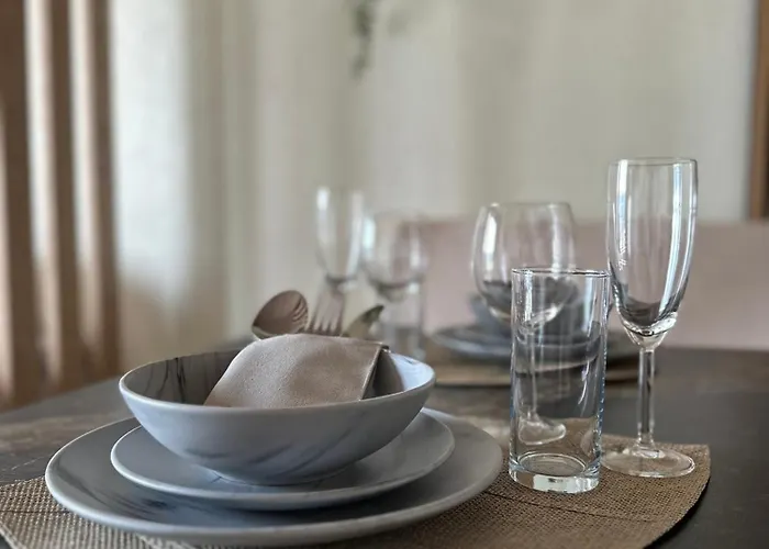 Capobnb Bergblick Nahe See, Wandern, Wallis *